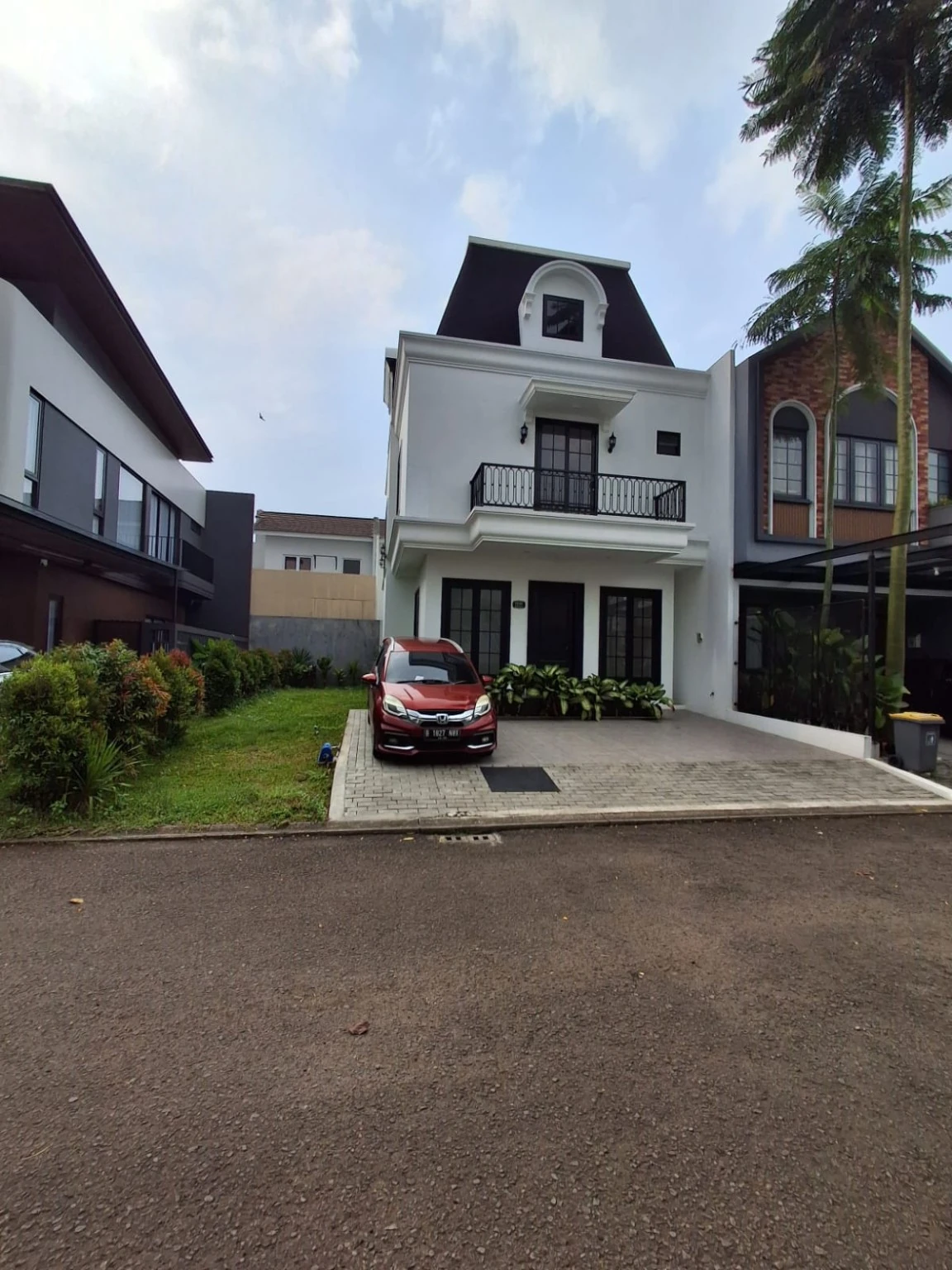 Rumah Baru American Classic Cosmo Icon BSD | LT 132 LB 220 | Rp3,8 Miliar — foto asli properti
