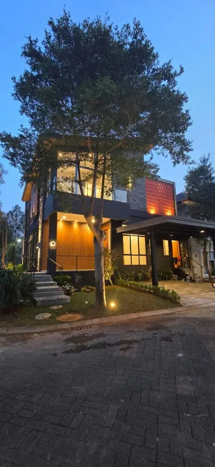 Modern Illustria C9/19 — The Eminent BSD City